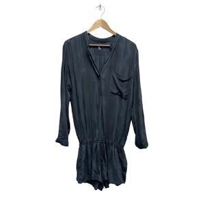 Indah Revolve Rayón Long Sleeve‎ Romper Blue Sneake Print Size Small